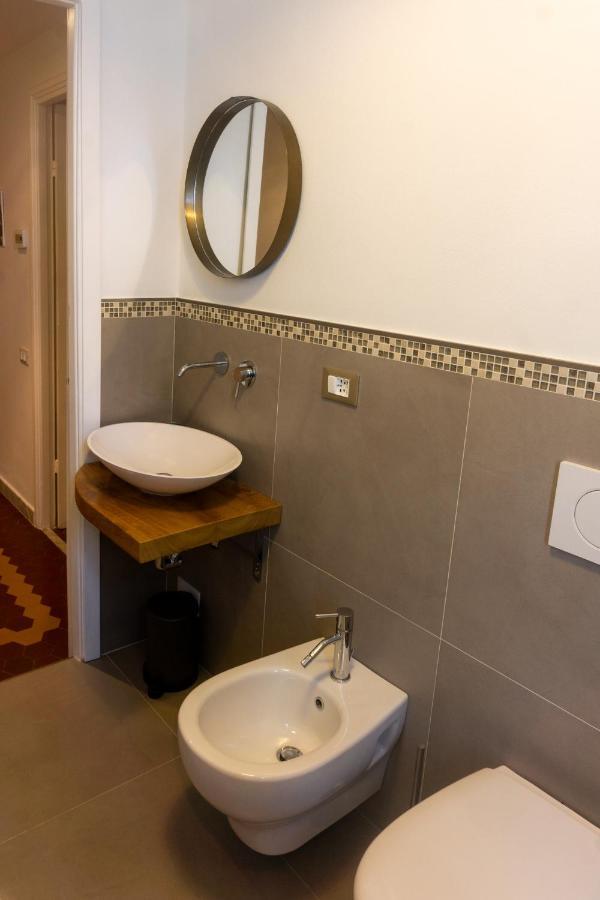 A Un Passo Dal Mare Apartment ลาสเปเซีย ภายนอก รูปภาพ