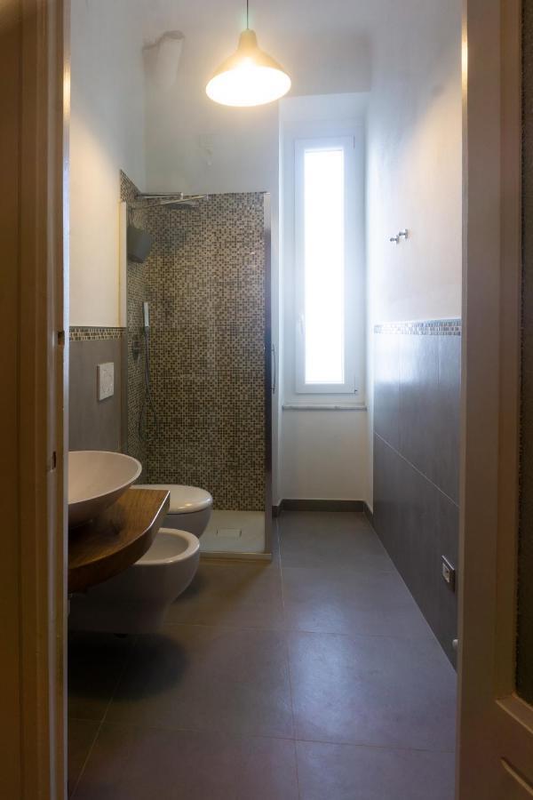 A Un Passo Dal Mare Apartment ลาสเปเซีย ภายนอก รูปภาพ